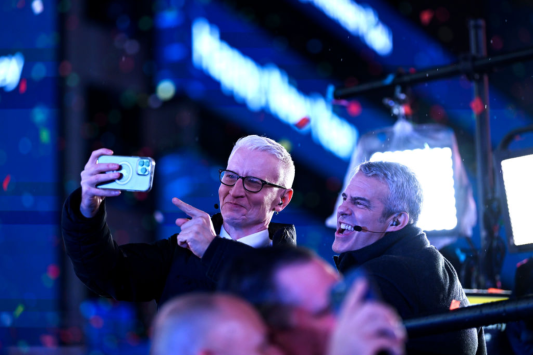 anderson-cooper-bursts-into-giggles-playing-drinking-game-with-andy-cohen