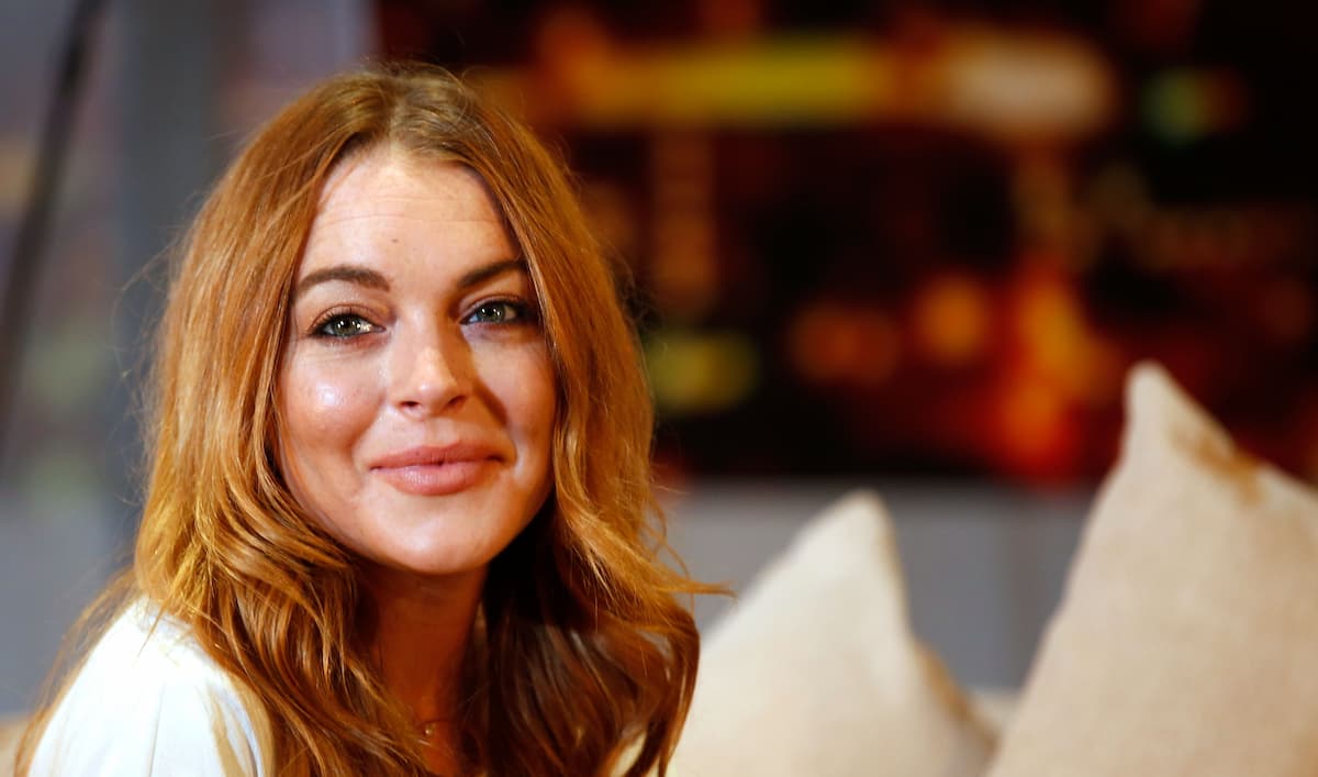 Lindsay Lohan Brings Back 'Parent Trap' Twins for 'Prank' on Jimmy Fallon