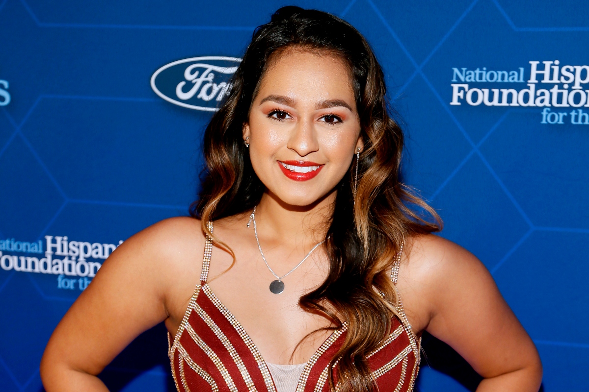 american-idol-contestant-alyssa-raghu-facing-backlash-for-stealing-audition-from-best-friend