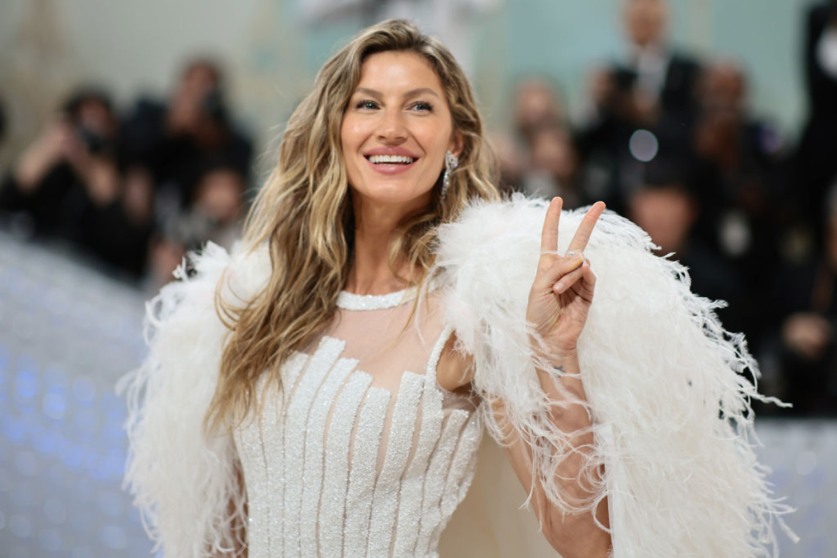 Gisele Bündchen nearly fell off iceberg in photo shoot accident