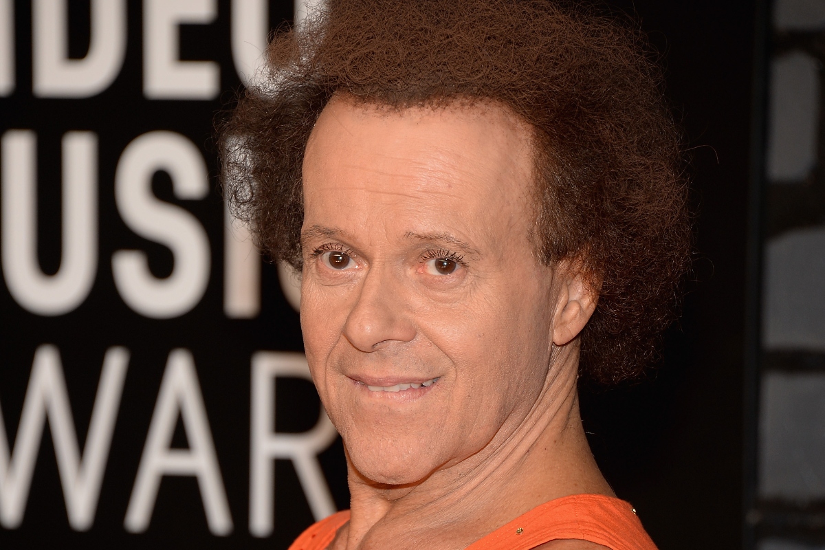 richard-simmons-speaks-out-after-sparking-concern-with-bizarre-post-about-dying