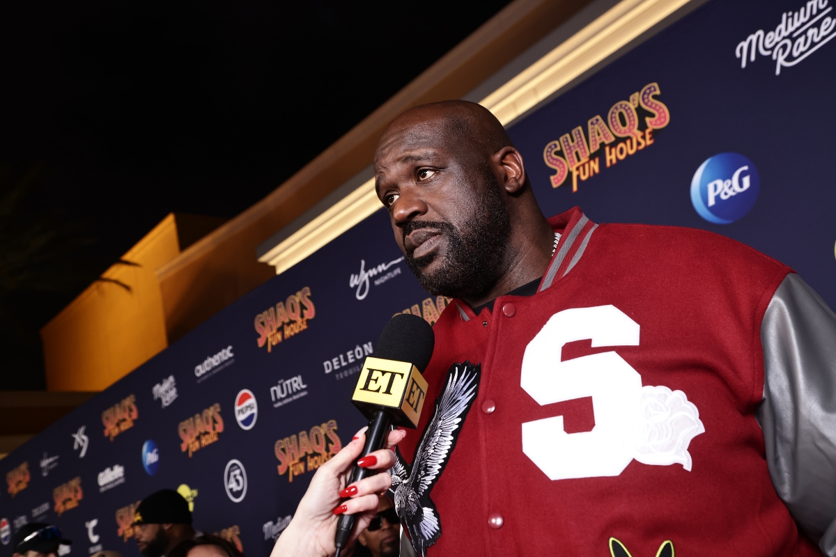 shaquille-oneal-reveals-what-he-said-to-taylor-swift-at-super-bowl