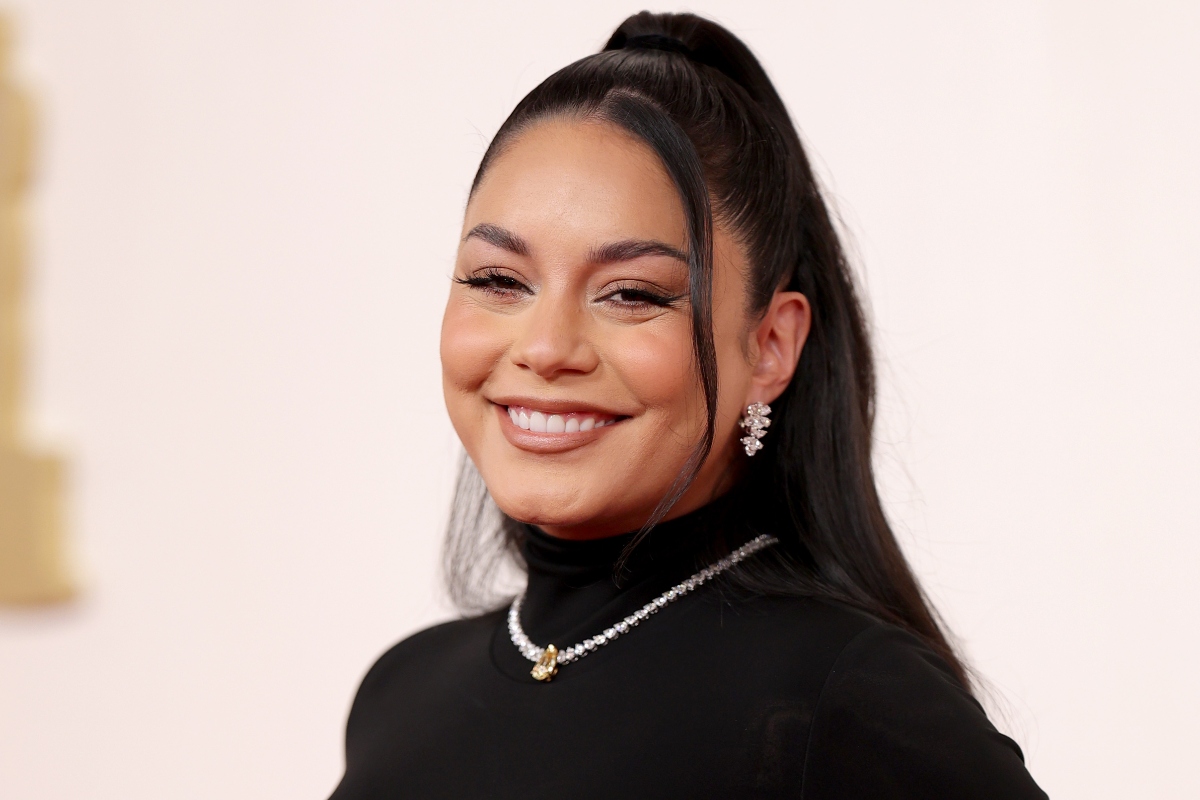 Vanessa Hudgens Pregnant With First Child