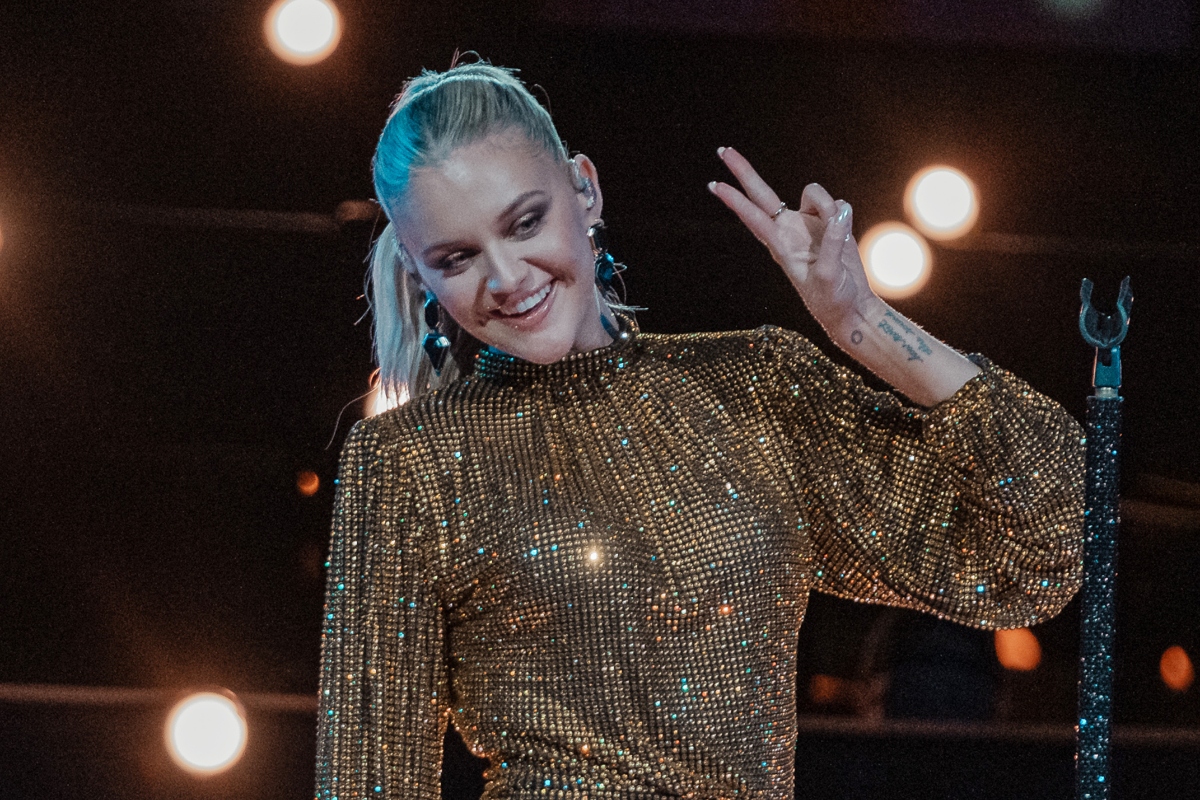 Kelsea Ballerini Claps Back at Haters Mocking Pantsless CMT Awards Outfit