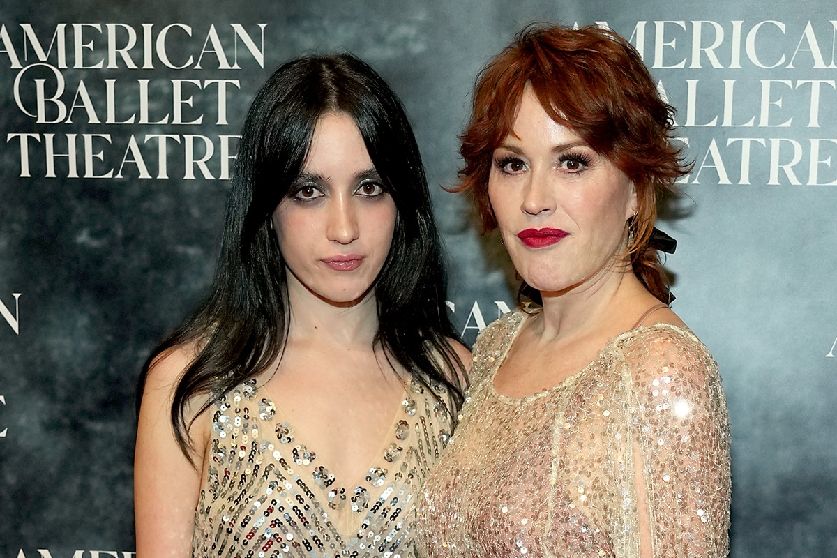 molly-ringwald-reveals-daughter-mathilda-was-conceived-in-studio-54-dressing-room
