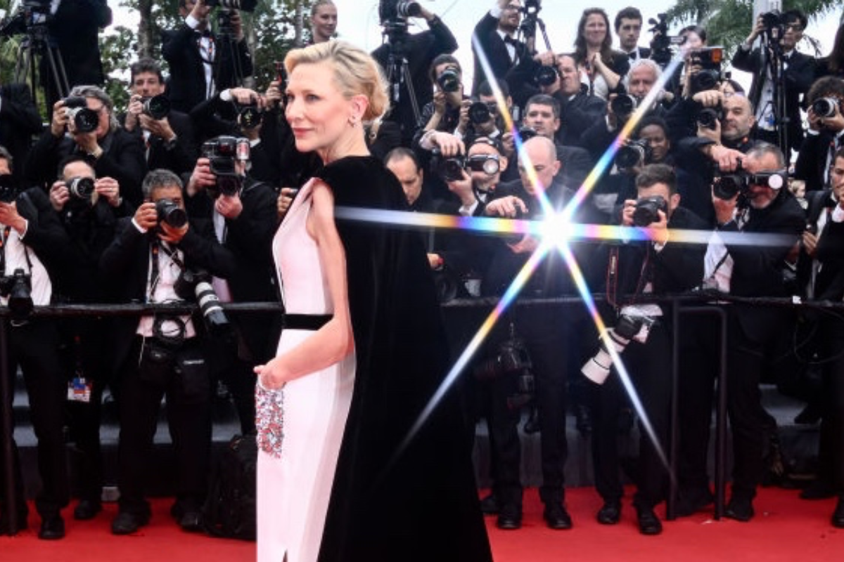 cate-blanchett-roasted-for-claiming-shes-middle-class-despite-95-million-net-worth