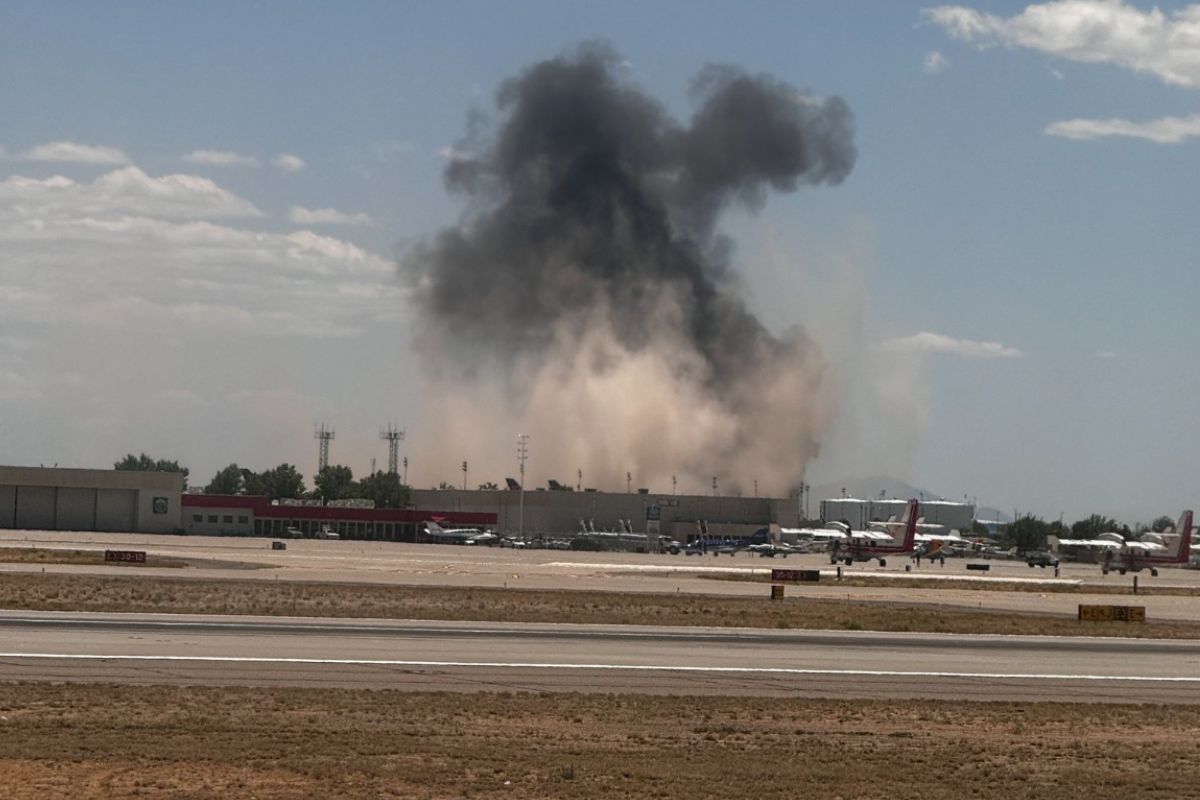 f-35-fighter-jet-crashes-near-albuquerque-airport-pilot-reportedly-ejected