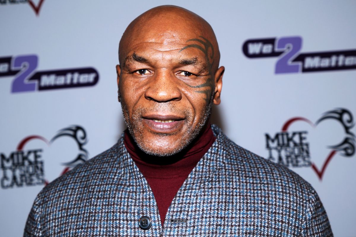 mike-tyson-rep-reveals-reason-for-mid-flight-medical-emergency-provides-update