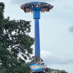 28-people-trapped-upside-down-on-amusement-park-ride