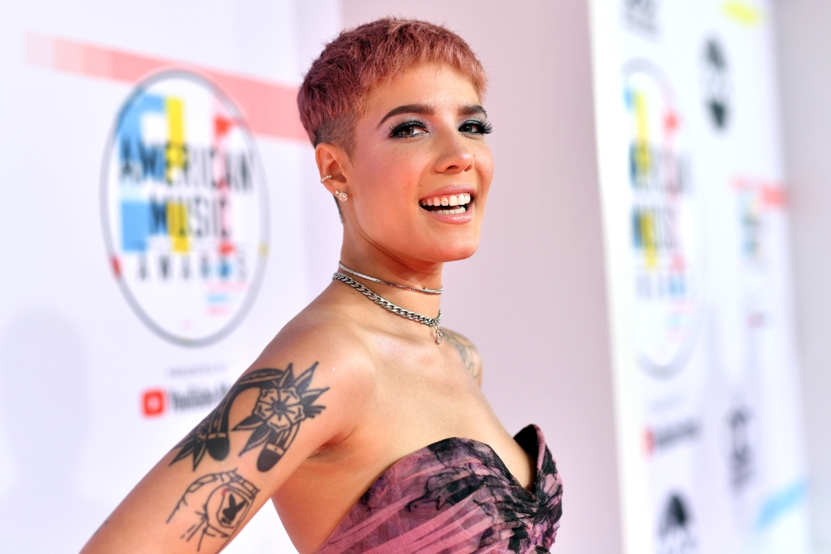 halsey-reveals-cancer-lupus-diagnosis-im-lucky-to-be-alive