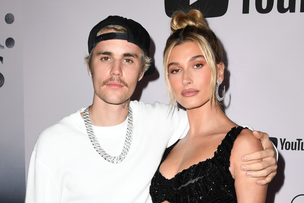 pregnant-hailey-bieber-shows-off-baby-bump-in-lace-bodysuit-on-outing-with-husband-justin