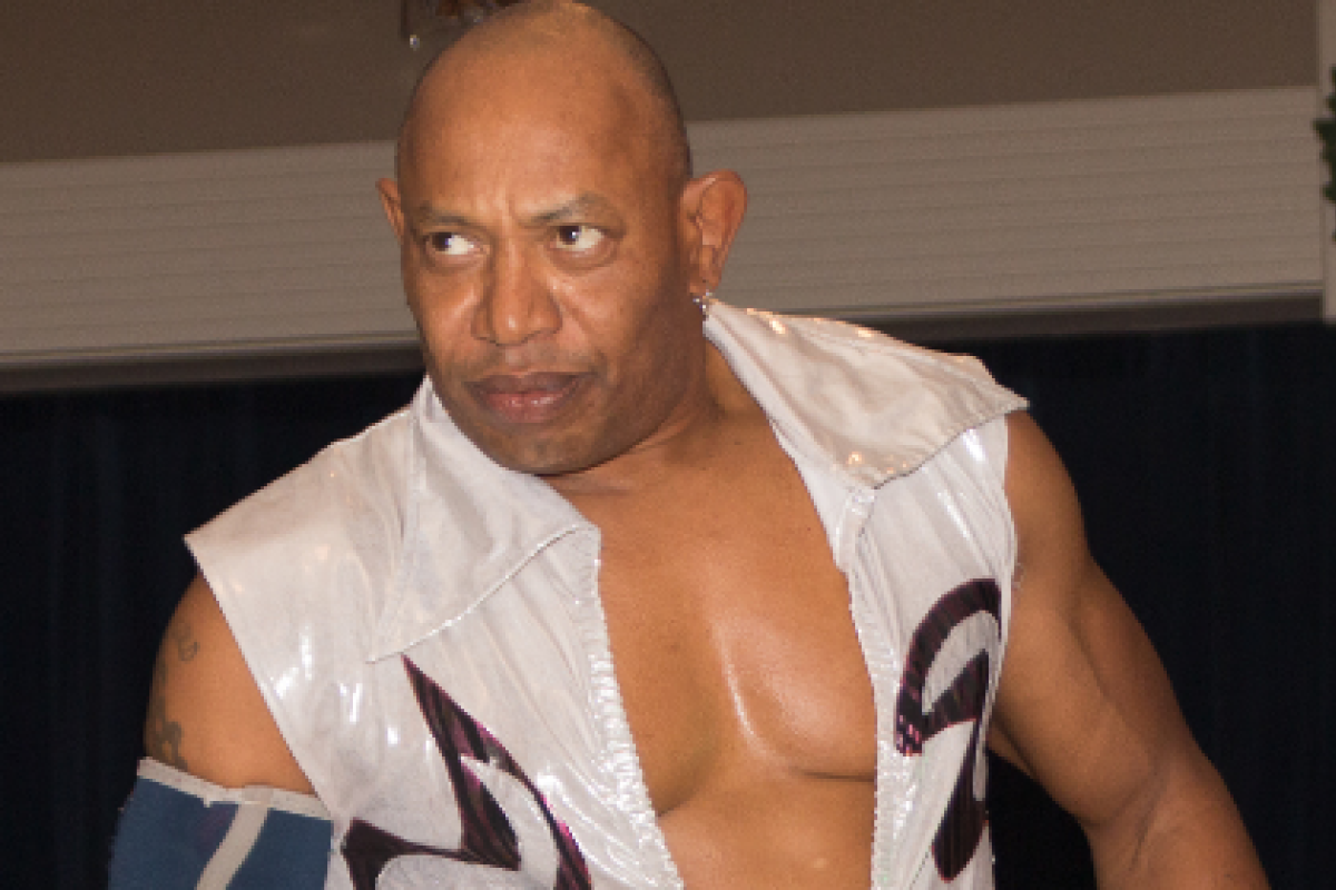 wwe-star-2-cold-scorpio-arrested-for-stabbing-man-at-gas-station