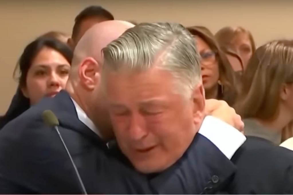 alec-baldwin-weeps-in-court-after-judge-throws-out-manslaughter-case