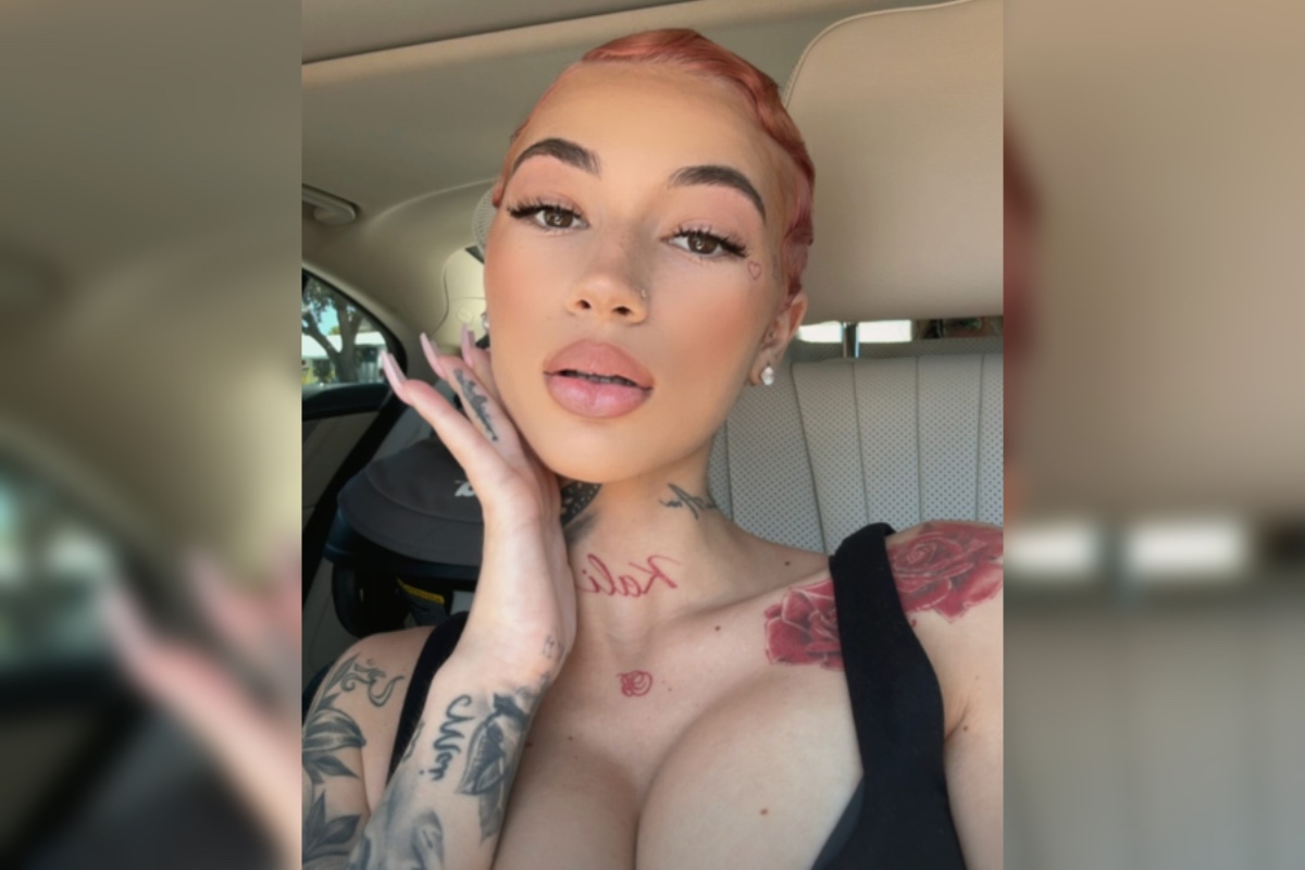 bhad-bhabie-spotted-hugging-kissing-boyfriend-following-abuse-allegations