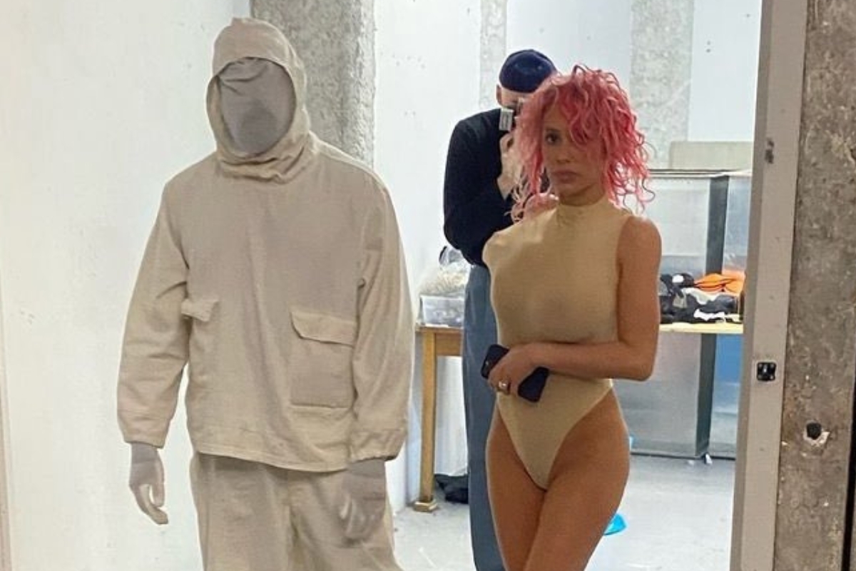 bianca-censori-rocks-tan-see-through-body-suit-on-outing-with-kanye-west