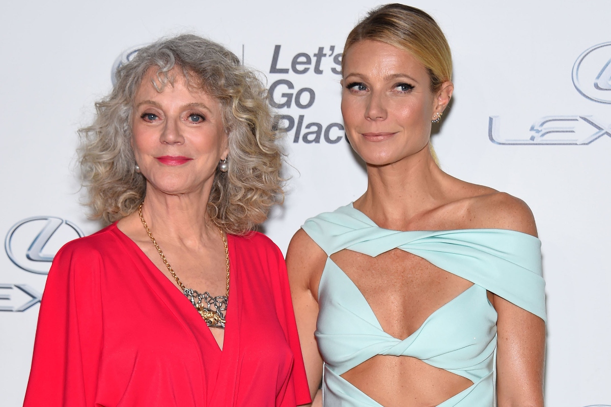 blythe-danner-gwyneth-paltrows-mom-taken-from-hamptons-event-in-ambulance