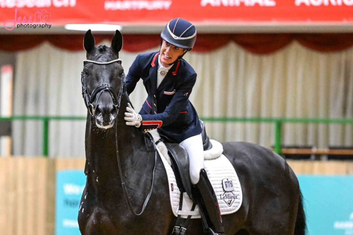 equestrian-charlotte-dujardin-kicked-out-of-olympics-over-video-of-her-beating-horse