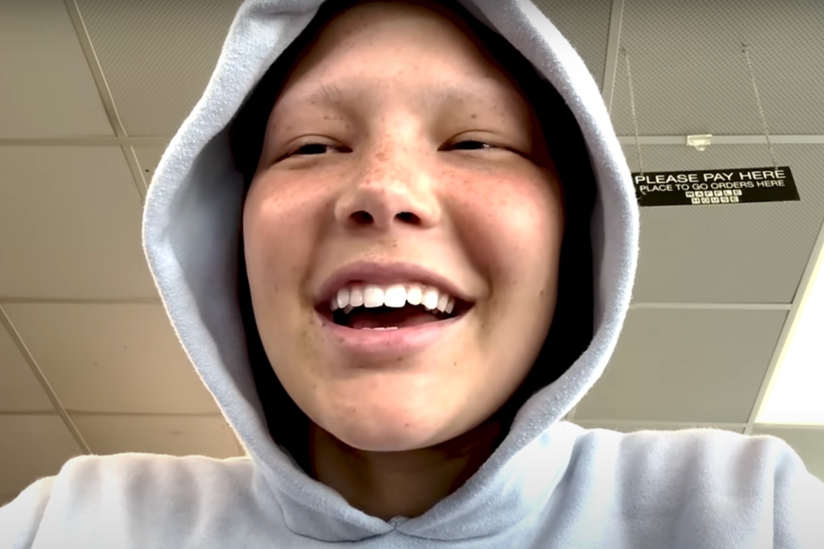 michael-strahans-teen-daughter-reveals-shes-cancer-free-after-tough-health-battle