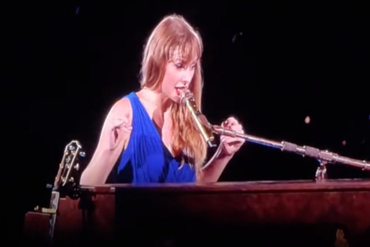 taylor-swifts-piano-stops-working-at-eras-tour-show-in-milan-we-have-finally-broken-this-thing