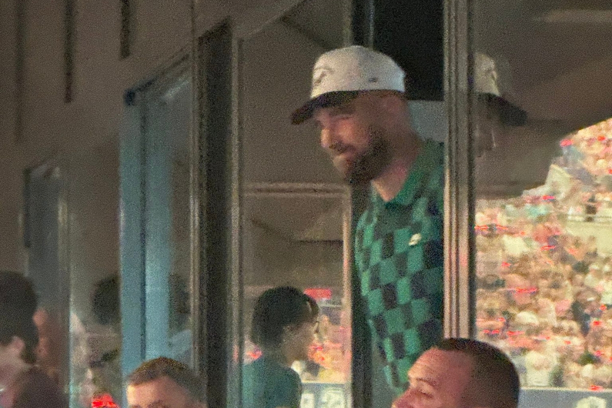 travis-kelce-attends-final-taylor-swift-concert-before-chiefs-training-camp-begins