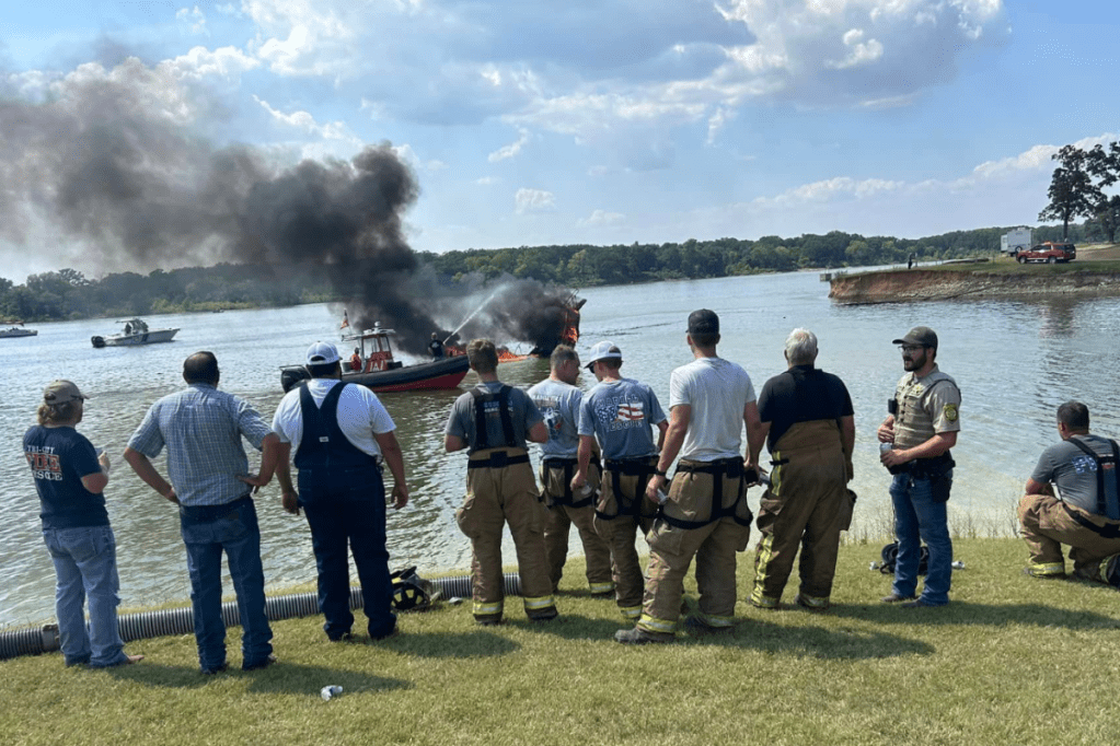 5-year-old-boy-hospitalized-with-burns-after-boat-explodes-on-oklahoma-lake