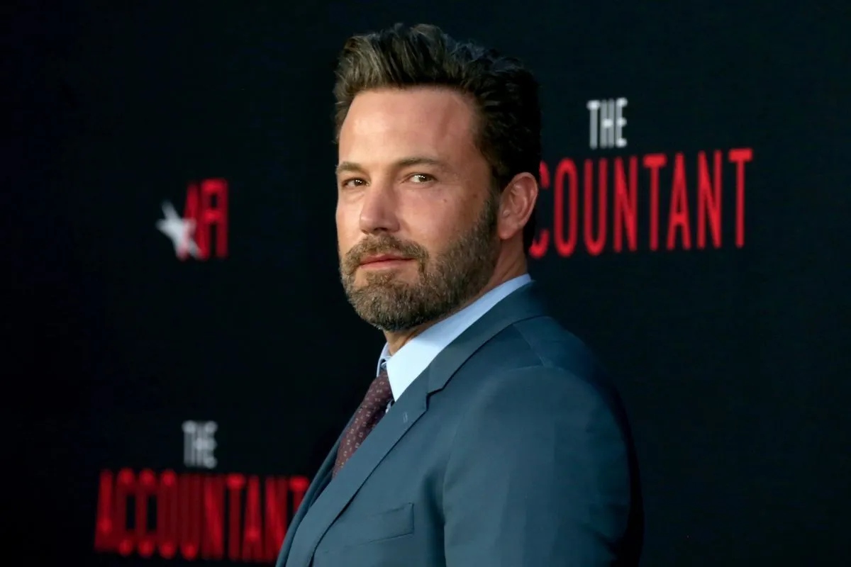 ben-affleck-rocks-crazy-new-hairstyle-while-riding-motorcycle-around-los-angeles