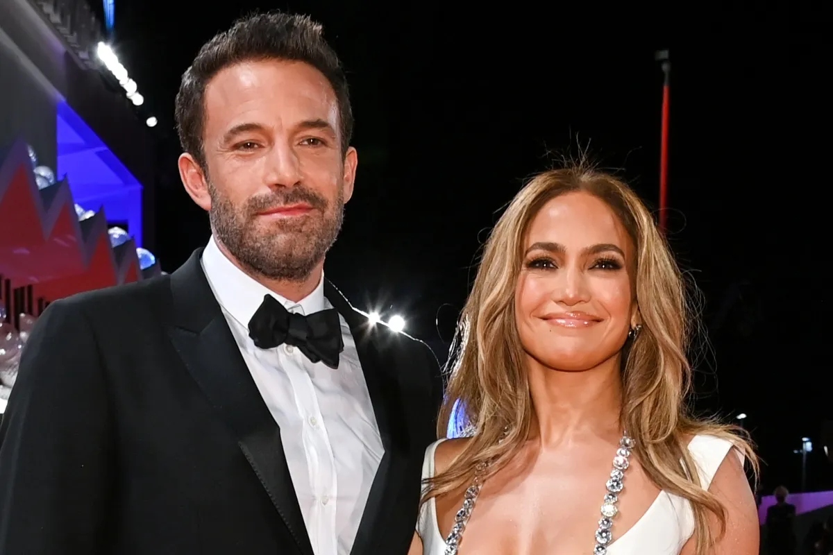 jennifer-lopez-and-ben-affleck-not-on-speaking-terms-amid-slow-divorce