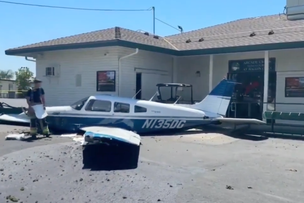 plane-crashes-on-golf-course-nearly-hits-man-in-wild-video