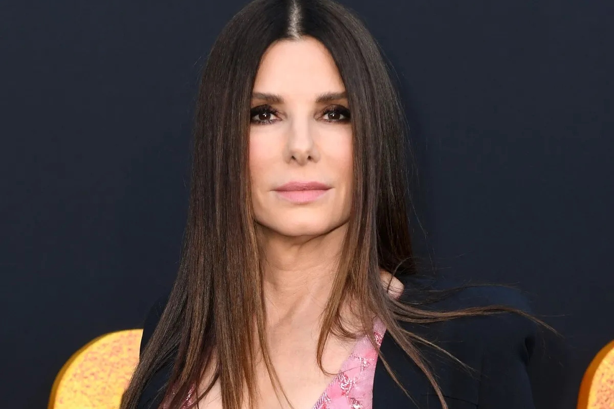 sandra-bullock-open-to-the-possibility-of-dating-again-1-year-after-partners-death