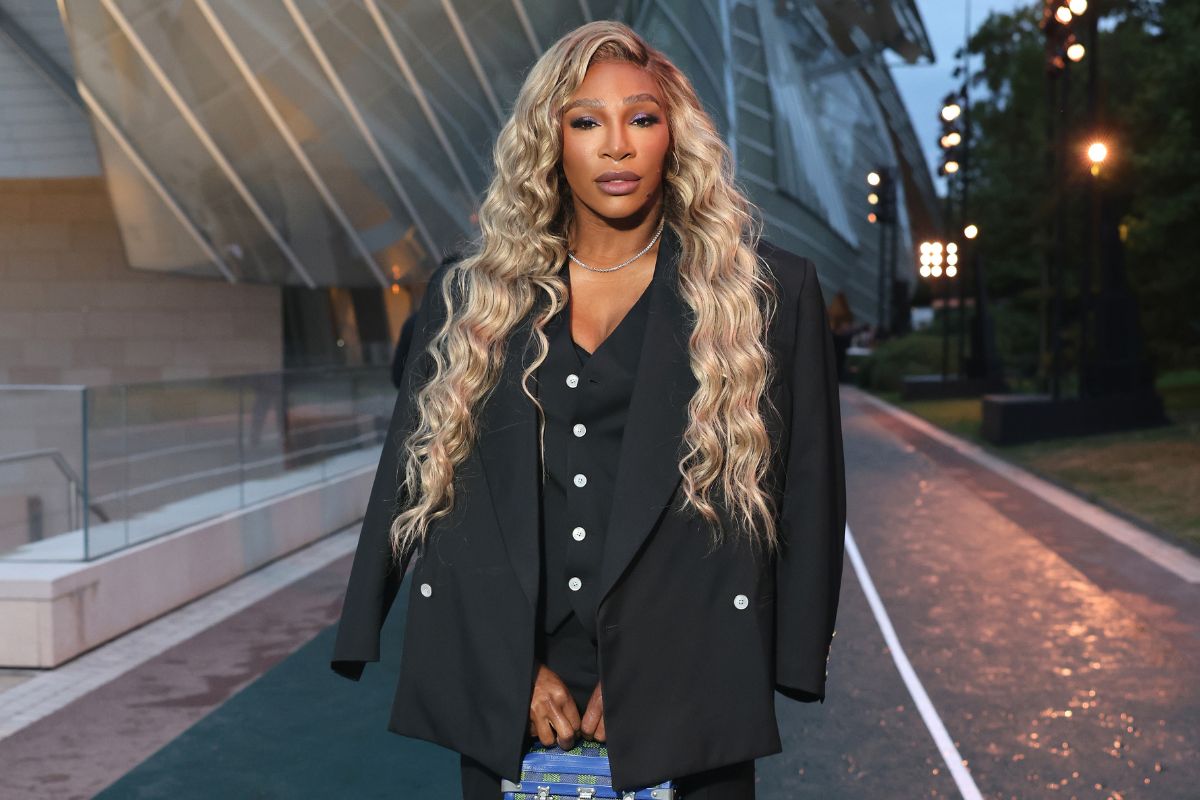 serena-williams-slams-5-star-paris-hotel-for-denying-her-and-family-entry