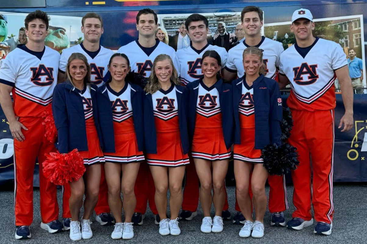 auburn-cheerleader-flattens-oklahoma-player-with-kick-to-the-head-in-wild-video