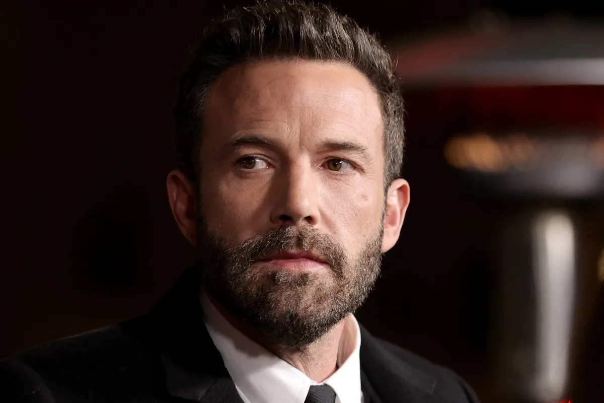 ben-affleck-allegedly-angry-annoyed-by-kick-kennedy-dating-rumors