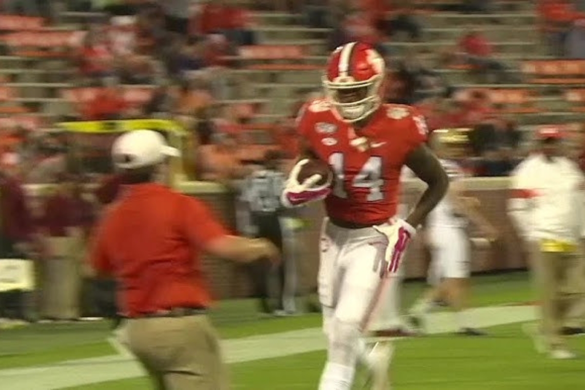 clemson-football-star-diondre-overton-shot-and-killed-at-26