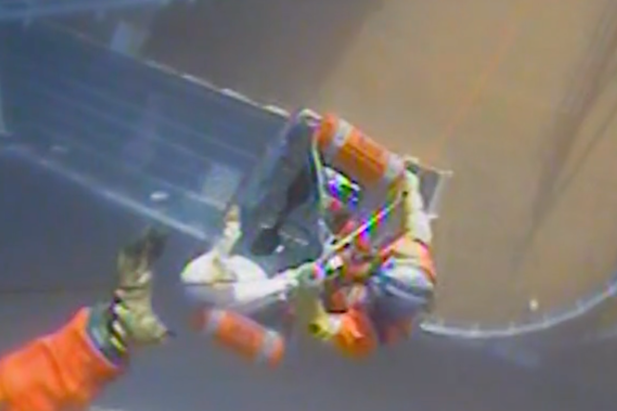 coast-guard-rescues-8-year-old-suffering-medical-emergency-on-cruise-ship-in-dramatic-video