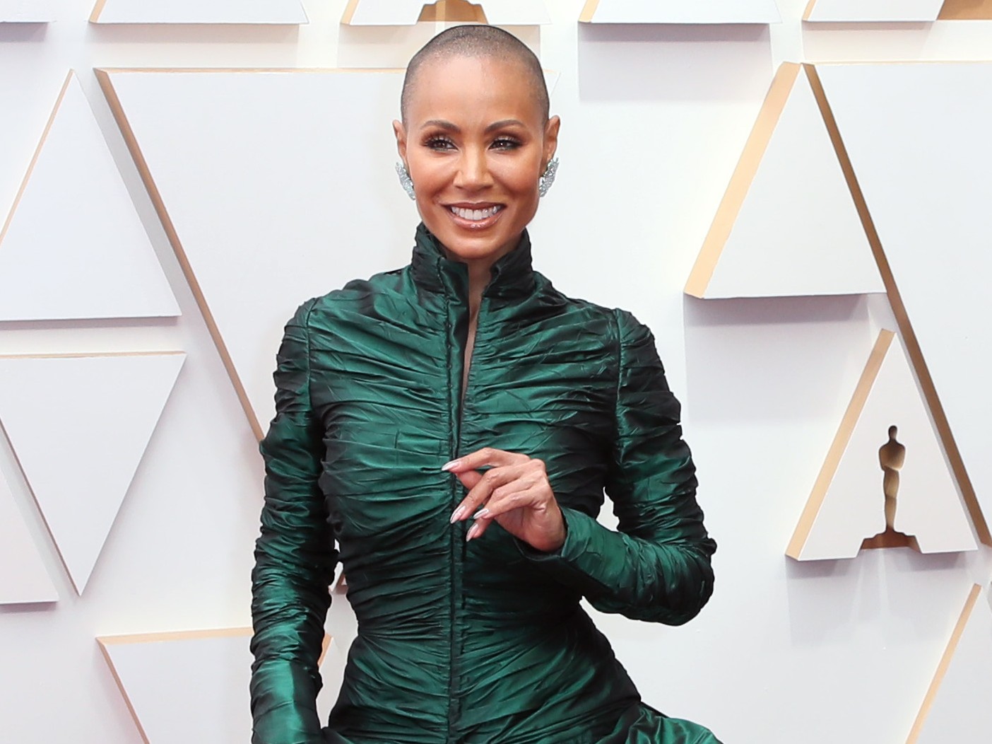 jada-pinkett-smith-goes-private-on-instagram-following-cryptic-post-about-relationships