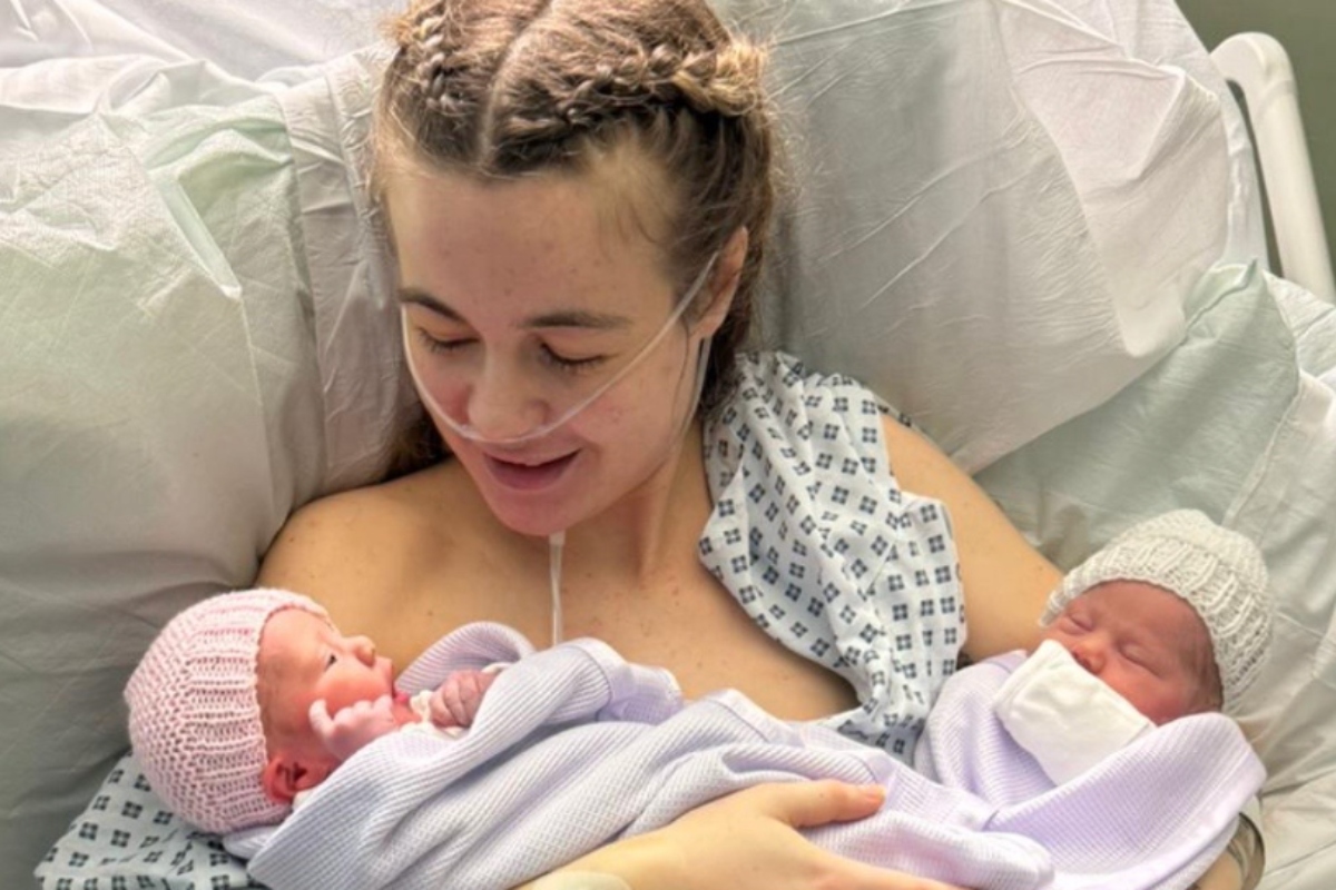 New Mother Distraught After Hospital Mixes up Twin Daughters