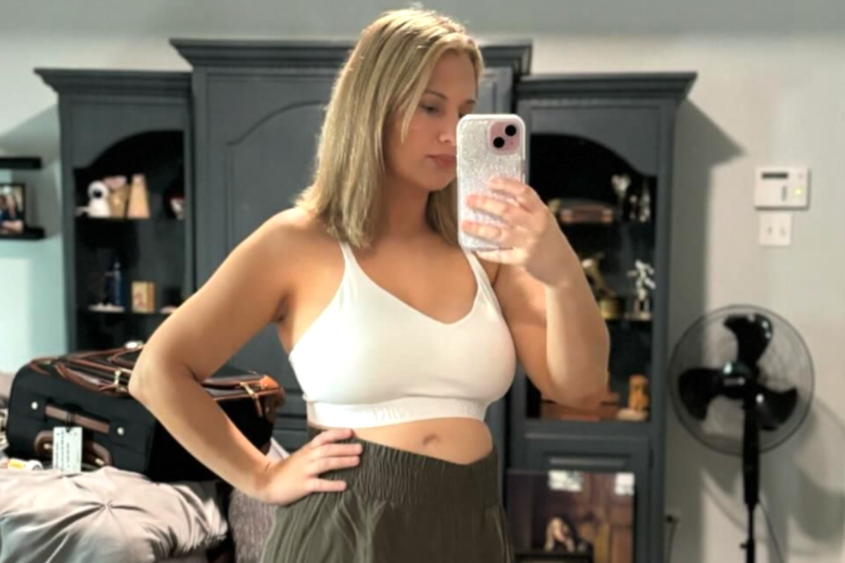 pregnant-gypsy-rose-blanchard-shows-off-growing-baby-bump-in-new-photos