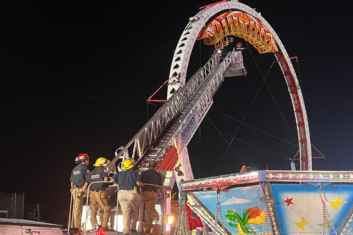 roller-coaster-breaks-down-traps-riders-upside-down-at-fair-ground