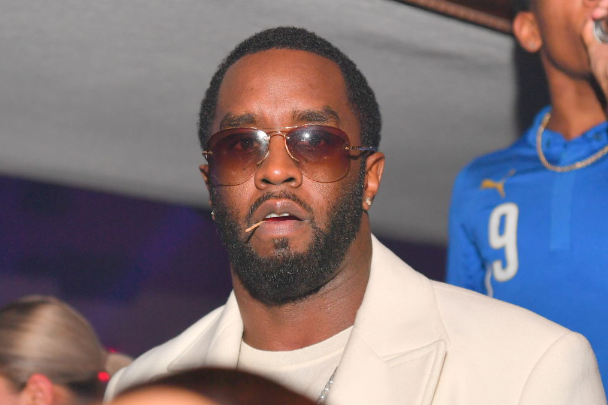 sean-diddy-combs-no-longer-on-suicide-watch-has-visited-with-family