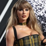 taylor-swift-stuns-in-plaid-miniskirt-and-crop-top-on-girls-night-outing