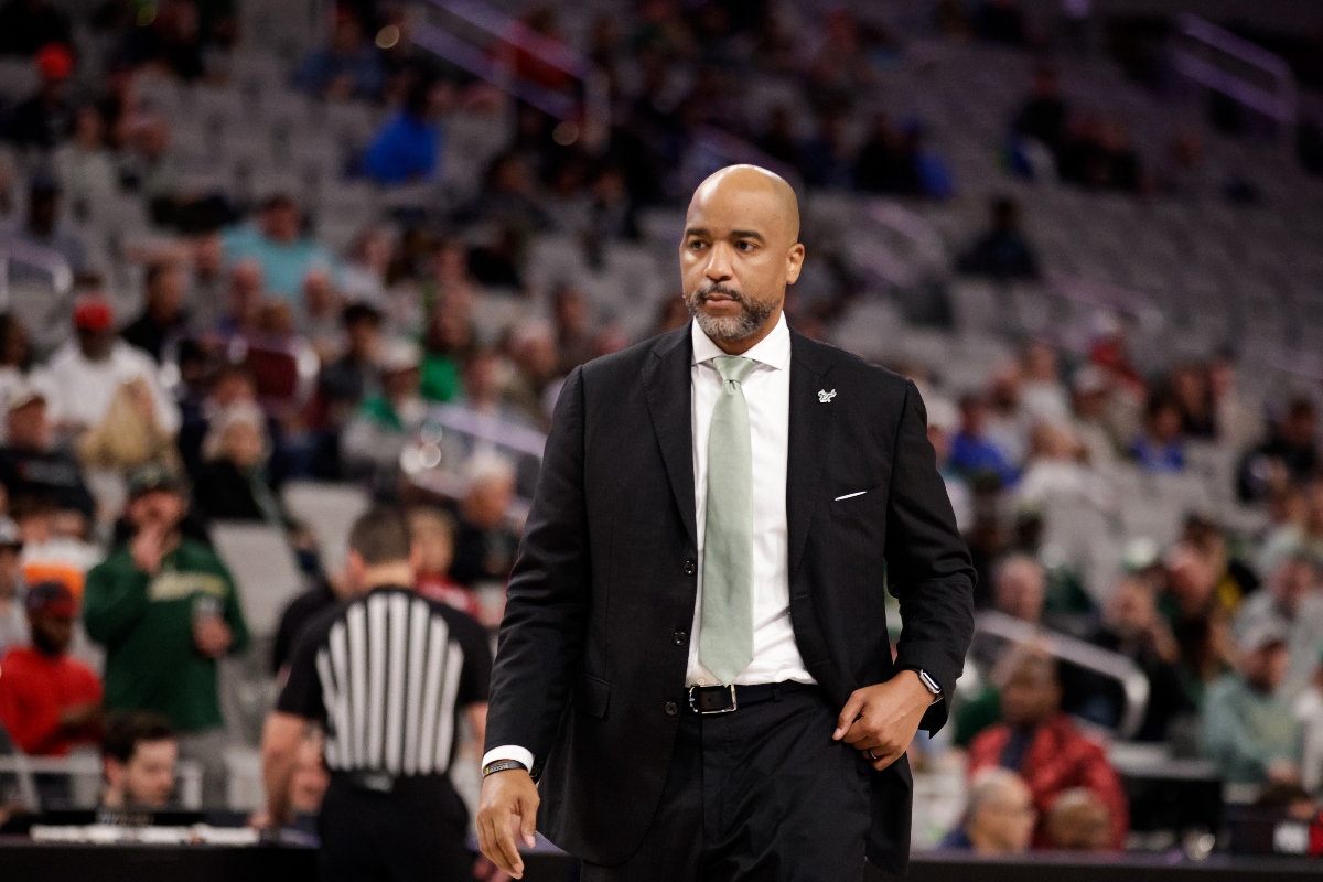 beloved-usf-basketball-coach-amir-abdur-rahim-dead-at-43