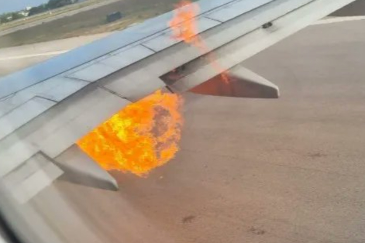 boeing-plane-evacuated-after-flames-shoot-from-engine-just-before-takeoff