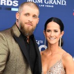 country-star-brantley-gilberts-wife-gives-birth-to-son-in-tour-bus-mid-show