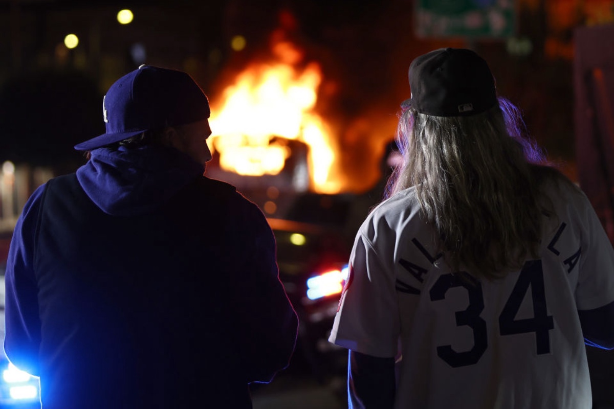 la-hit-with-mass-looting-arson-as-dodgers-world-series-celebrations-turn-chaotic