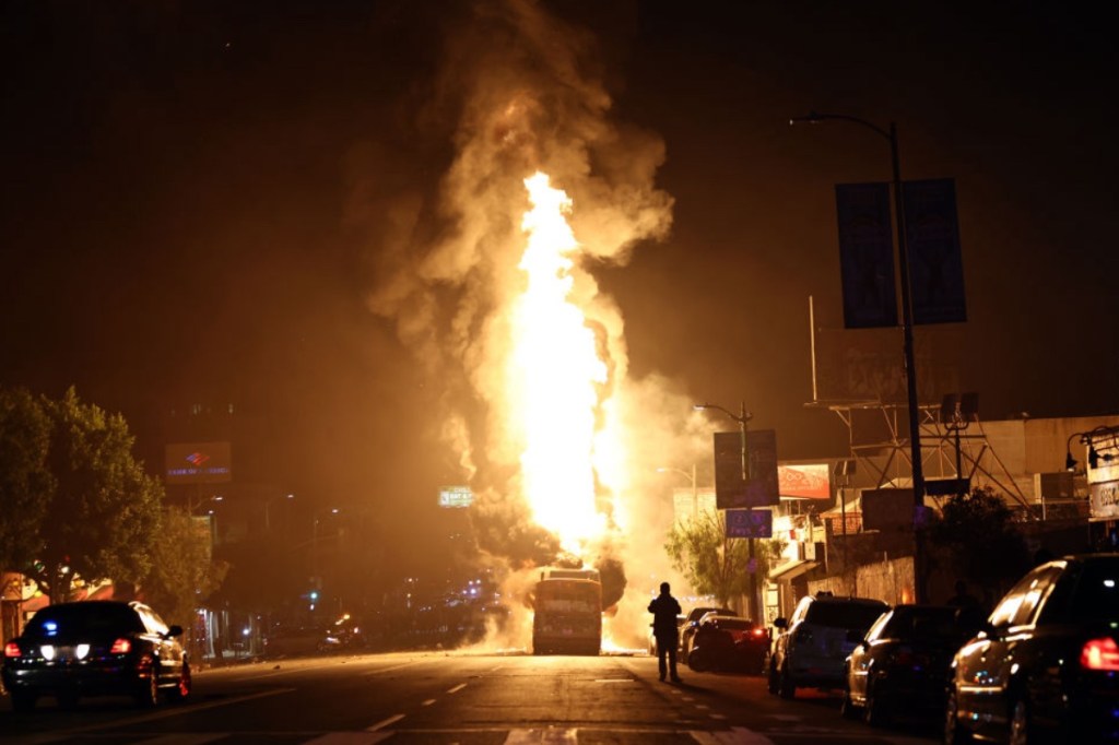 la-hit-with-mass-looting-arson-as-dodgers-world-series-celebrations-turn-chaotic