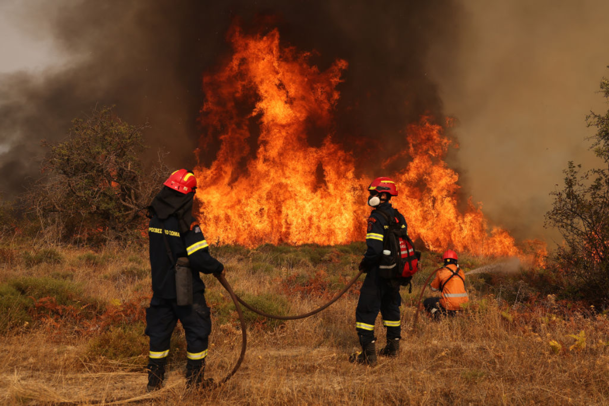 man-charged-with-arson-after-sparking-devastating-wild-fire-trying-to-cremate-dog