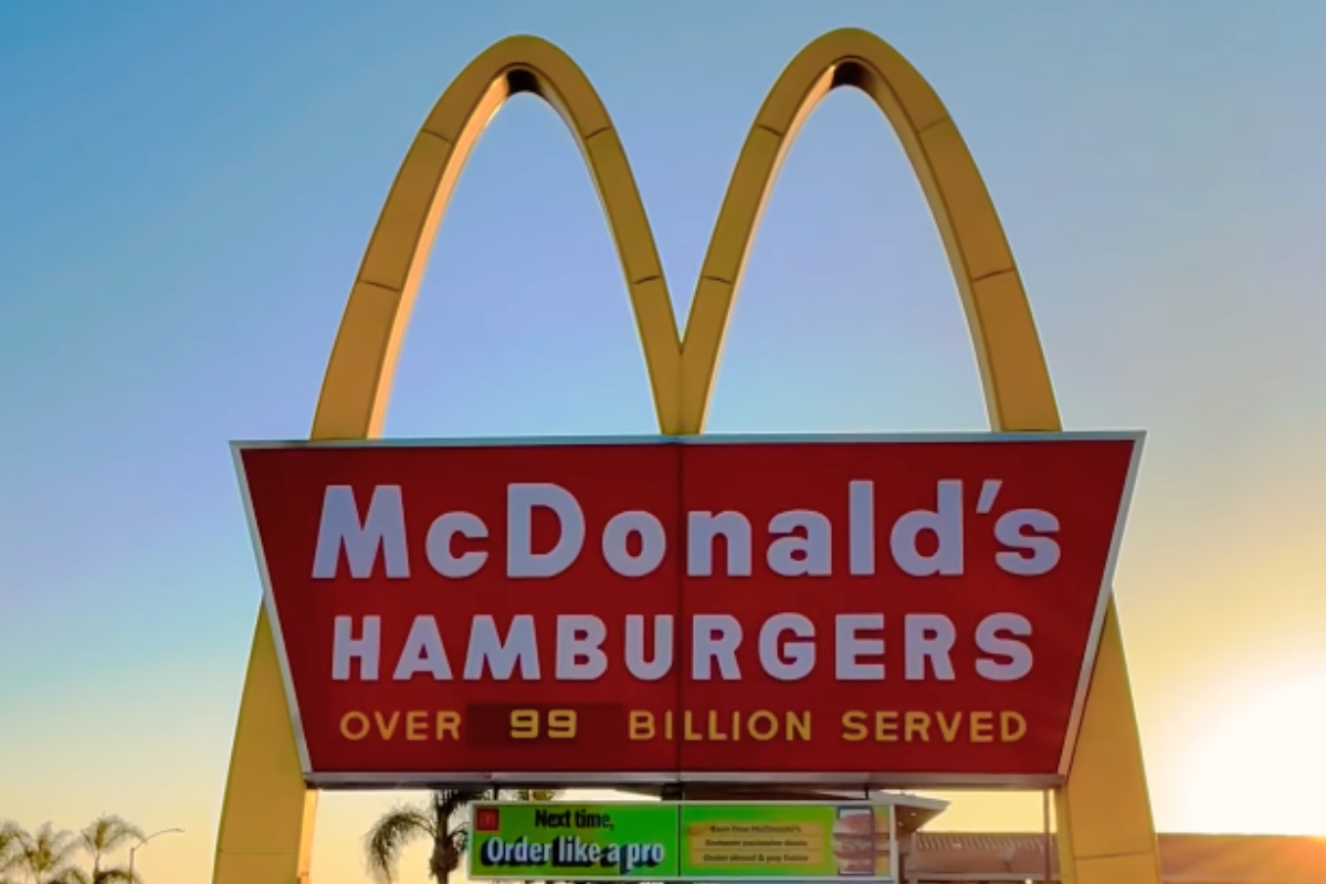 mcdonalds-president-breaks-silence-on-e-coli-outbreak-that-has-killed-1-hospitalized-10