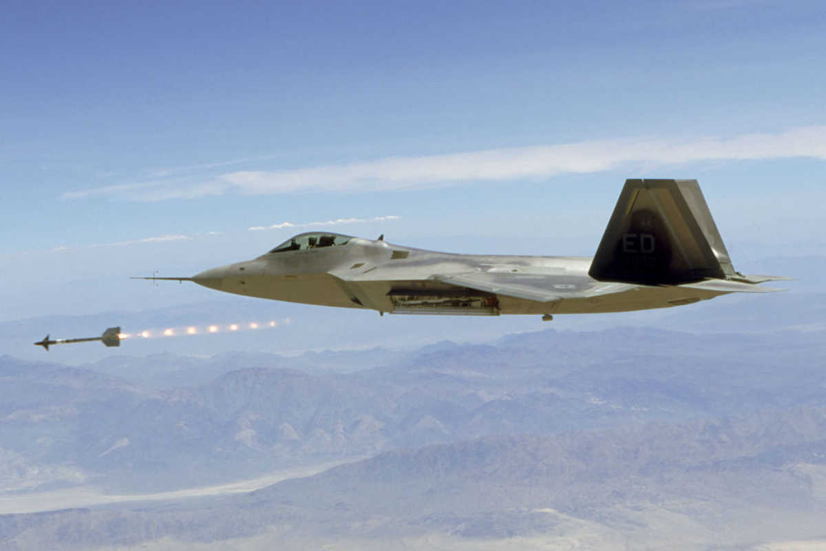 ufo-spotted-hovering-in-sky-shot-down-by-us-fighter-jet