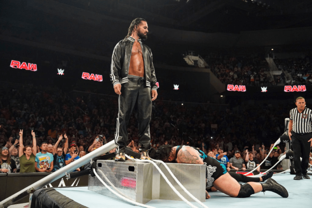 wwe-ring-collapses-during-major-monday-night-raw-match-in-video