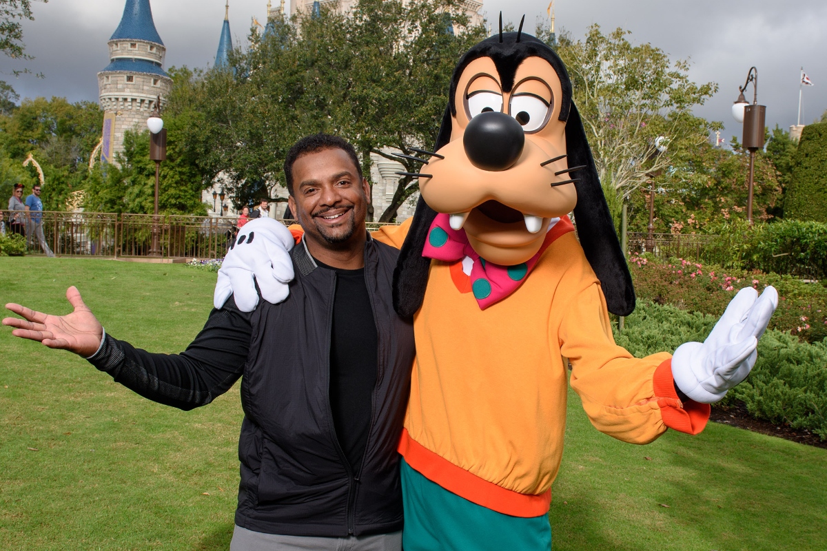 actor-alfonso-ribeiro-seriously-injured-at-disney-world